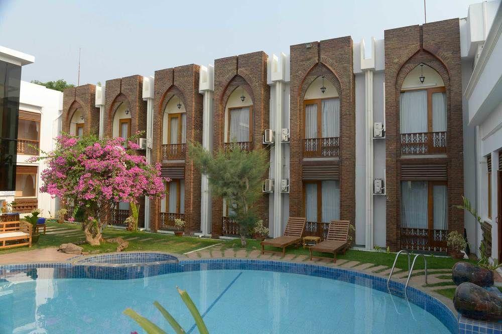 Raza Gyo Hotel Bagan Exterior photo