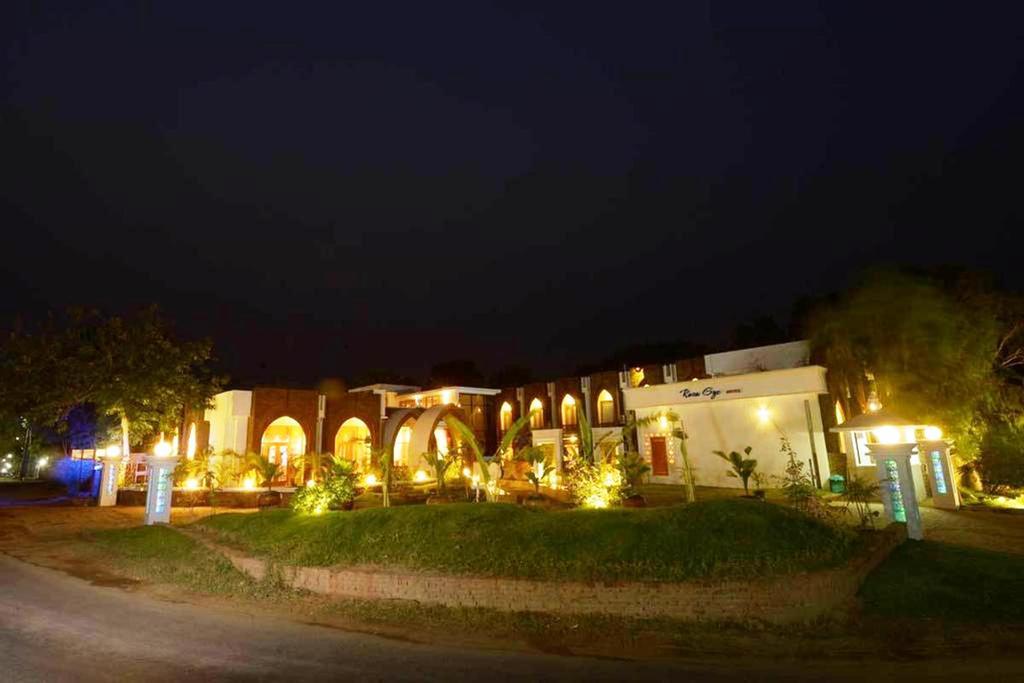 Raza Gyo Hotel Bagan Exterior photo