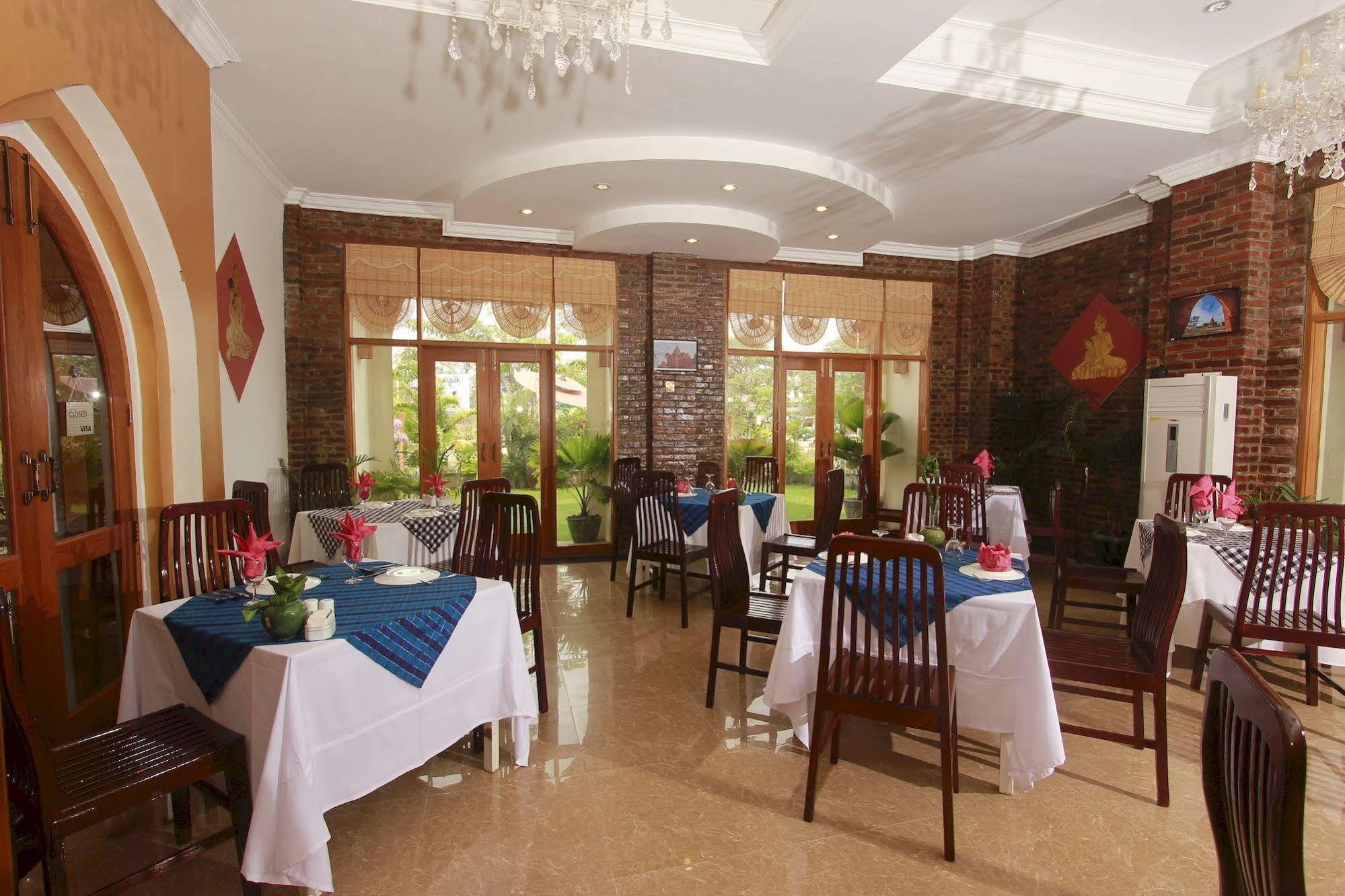 Raza Gyo Hotel Bagan Exterior photo
