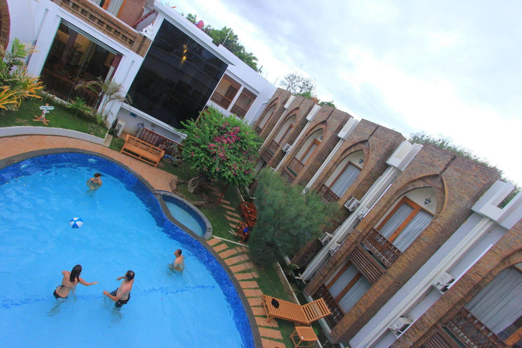 Raza Gyo Hotel Bagan Exterior photo